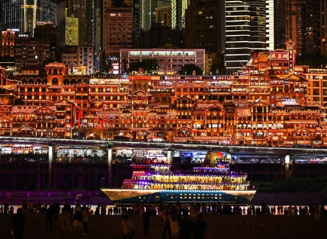 Chongqing Reinvents Urban Consumption to Unleash Spending Potential