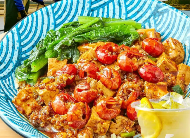 Summer Nights, Spicy Bites: Chongqing's Food Scene Heats Up with Seasonal Delights