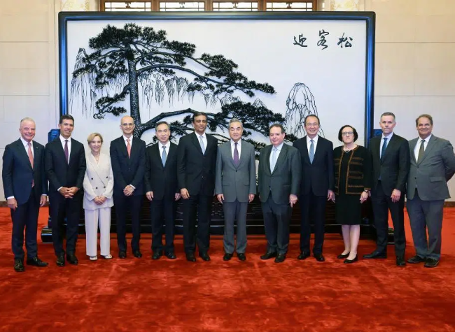 China, U.S. Should Respect Each Other's Core Interests, Avoid Conflicts: Chinese FM