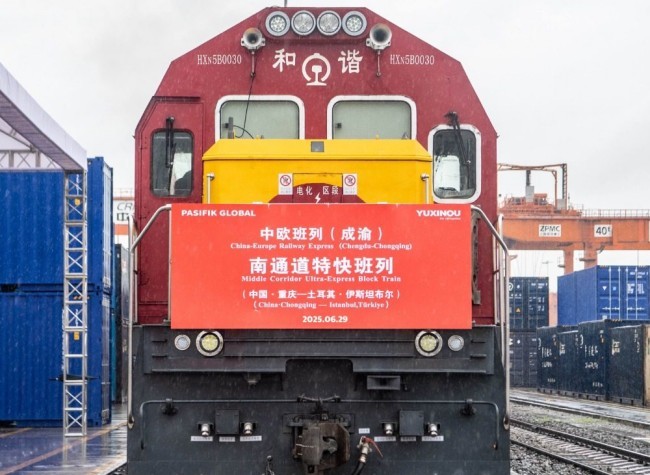 Chongqing Boosts Eurasian Trade with First Middle Corridor Ultra-Express