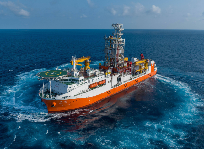 Xi stresses building unified national market, promoting marine economy's high-quality development