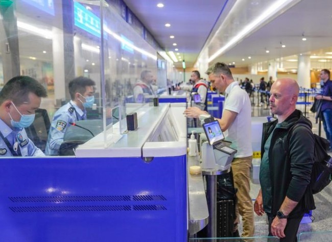 Rising International Connections Fuel Surge in Chongqing's Border Traffic