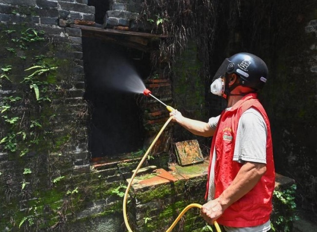 China's Guangdong Moves Swiftly to Combat Chikungunya
