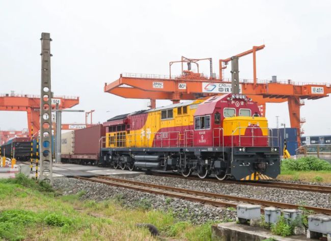 Vehicles and Machinery Anchor Chongqing's High-Value Manufacturing Boom via ILSTC