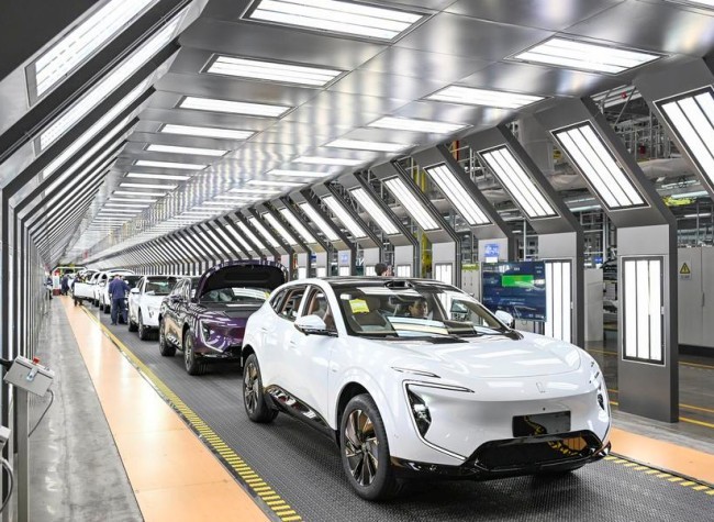 Chongqing Auto Sales Grow Steadily in H1, NEV Penetration Surpasses 54%