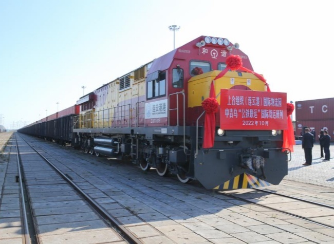 China's Trade with Other SCO Members Hit $512.4 Bln in 2024