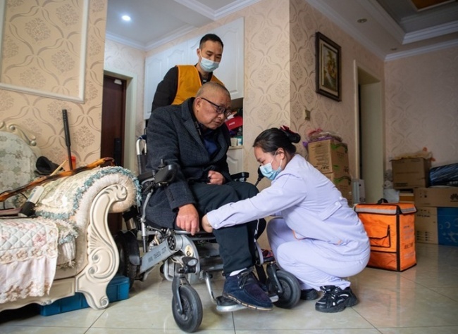 Chongqing Supports Disabled Elderly Care via Consumption Subsidies