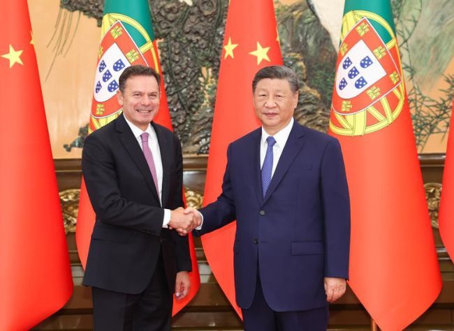 Xi Meets Portuguese PM