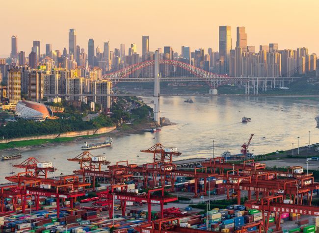 Chongqing's Foreign Trade Surges 11.3% Thanks to ILSTC and Industrial Upgrades