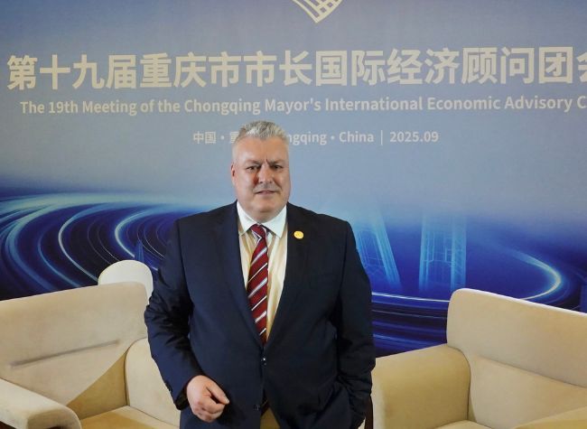 AT&S Pushes 'Local for Local' Strategy, Urges Chongqing to Take on Global Responsibilities | Insights