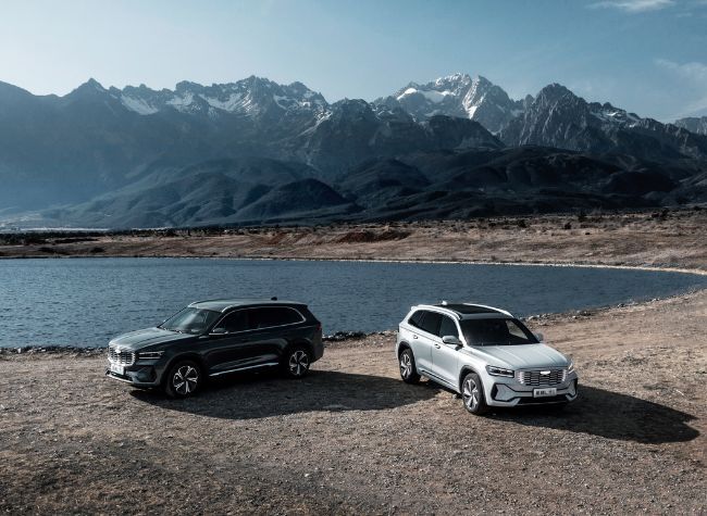 Chinese Automakers Shift Focus From Tech Features to User Experience