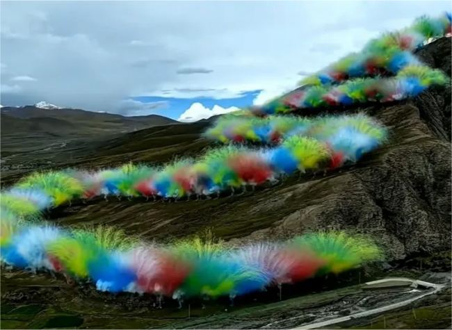 Fireworks on the Roof of the World: What the Himalaya Show Reveals About Art, Ecology, and Accountability