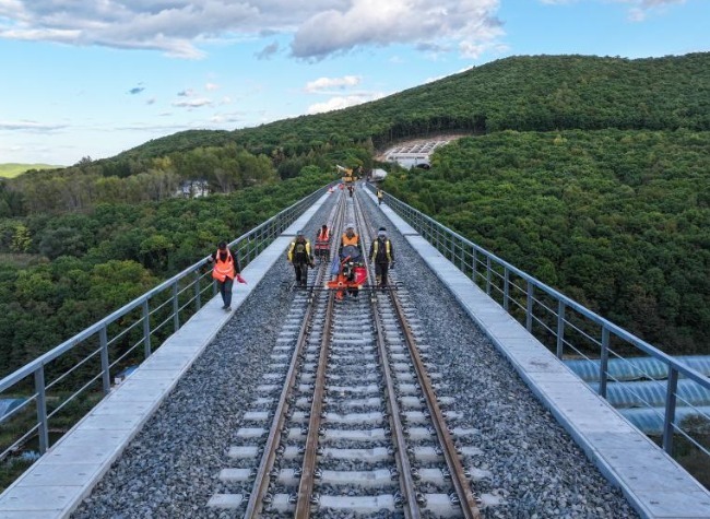 Upgrade of Railway Linking Suifenhe, China-Russia Border Completed