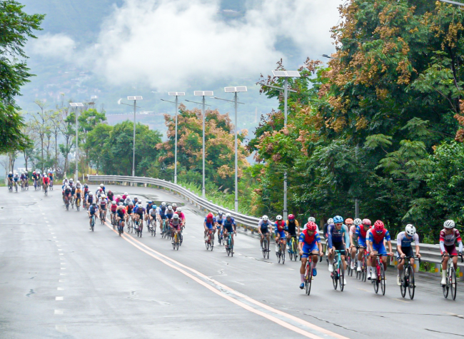 How Small Wheels Turn Big Ones: The Strategy Behind a Three Gorges Cycling Event
