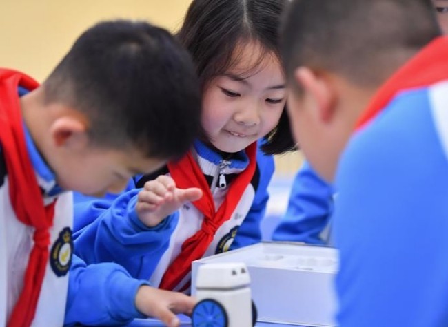 Southwest China Launches Its First Large Model for Teachers