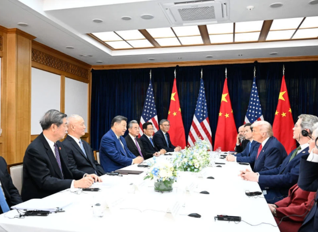 Xi Says China's Development Goes Hand in Hand with Trump's Vision to