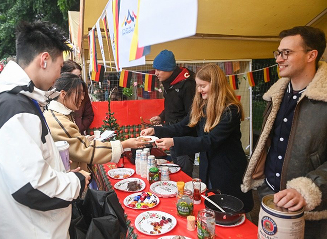 Chongqing Expands Global Education Cooperation and Achieves High-Quality Development