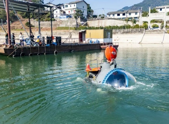 China's Inland Wushan County Tests Tourist Submersible Bound for Global Markets