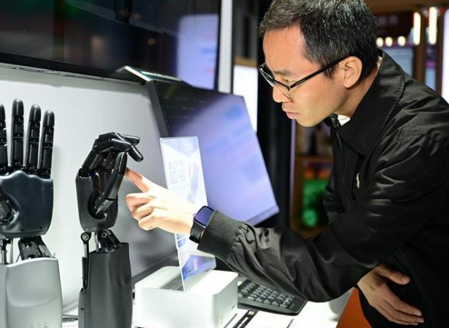 China Ramps Up Financial Support for Tech Innovation: Senior Official