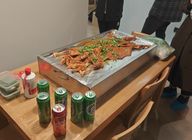 Whole Roasted Lamb Delivery Redefines Chongqing's Reunion Dinner in 2026