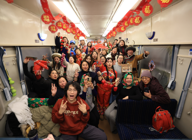 China Promotes Digital Tourism, Payment Services for Overseas Personnel