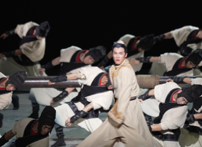 Award-Winning Dance Drama Du Fu Launches 10th Anniversary National Tour in Chongqing