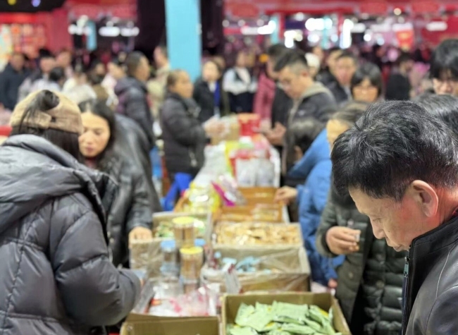 Chongqing launches local specialties New Year market to boost rural brands and consumer spending