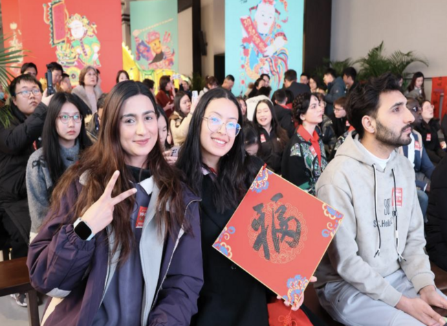 Feature: Shared Joy of Spring Festival Resonates with Expats Across China