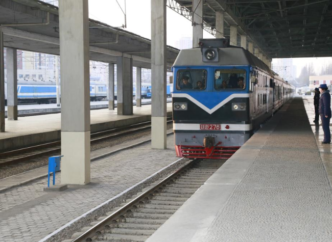 International Passenger Train from China to DPRK Arrives in Pyongyang