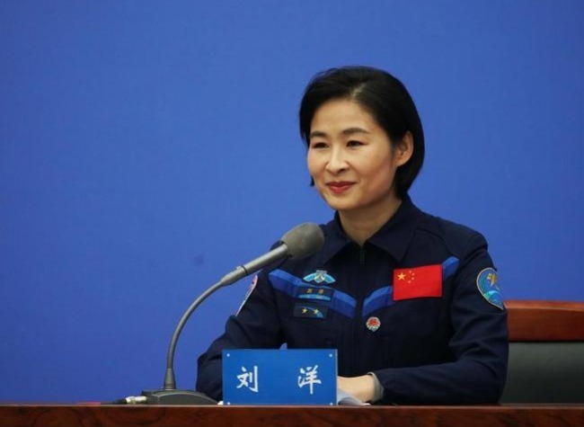 China's First Female Astronaut Extends Greetings to Women Worldwide on International Women's Day