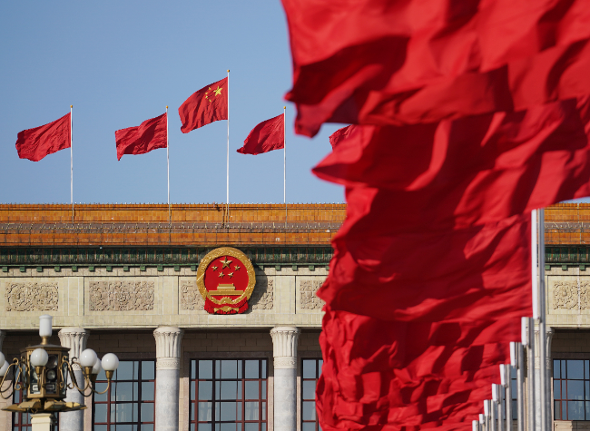 Foreign Envoys, Journalists Closely Watch China's