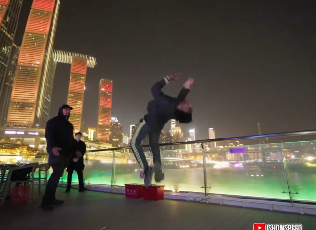 IShowSpeed's Electrifying City Walk in Chongqing