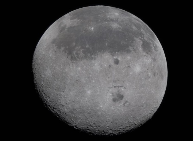 Artemis II Crew Surpasses Apollo 13 Distance Record