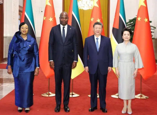 China, Mozambique Upgrade Ties as Xi, Chapo Hold Talks