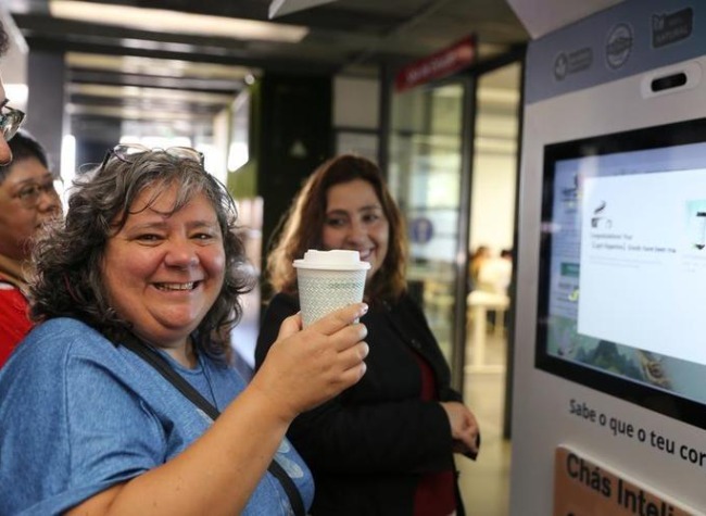 AI Brings Traditional Chinese Medicine Closer to Portuguese Public