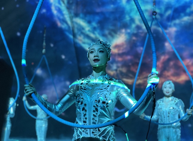 Large-Scale Illusion Acrobatic Drama Yangtze River to Premiere May 1 in Chongqing