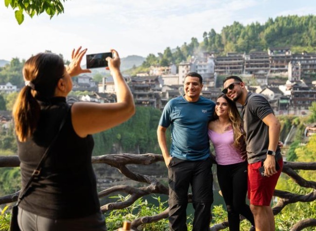 In China, Foreign Travelers Are Exploring Small-City Experiences