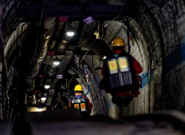 All-Out Treatment Ongoing After North China Coal Mine Accident