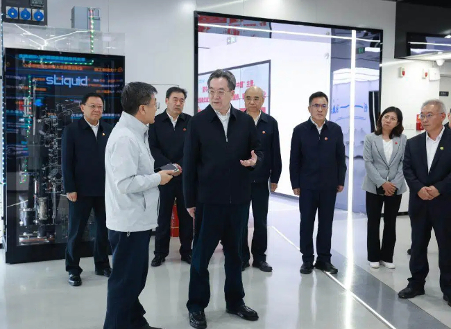 Chinese Vice Premier Calls for Accelerating National Integrated Computing Network to Empower High-quality Development