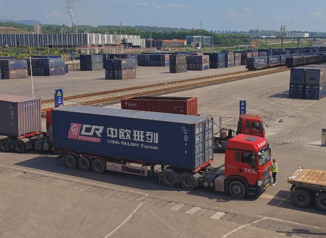 Upgraded Chongqing Asia-Europe Express Links Europe, China and ASEAN, Cutting Logistics Costs by 20%