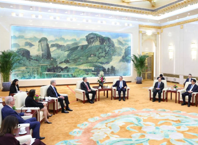 China, U.S. Should Strive for More Practical Achievements: Premier Li