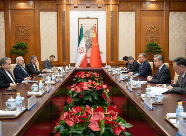 China Calls for Immediate Full Ceasefire, Opposes Renewed Conflict, Stresses Priority of Talks on Iran Situation: Chinese FM
