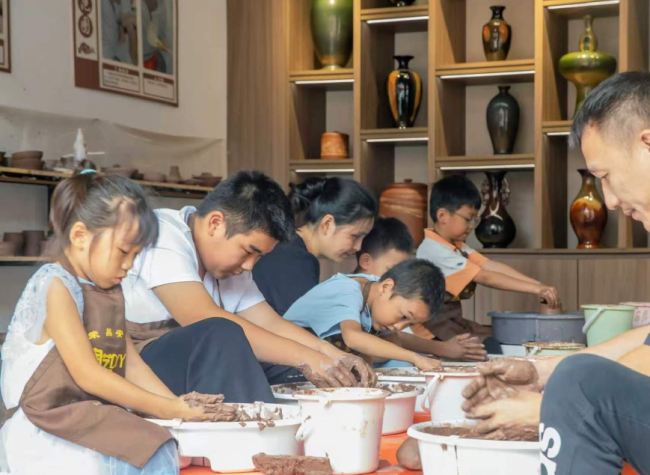 How Chongqing's Towns Are Turning Local Industries Into Tourist Attractions
