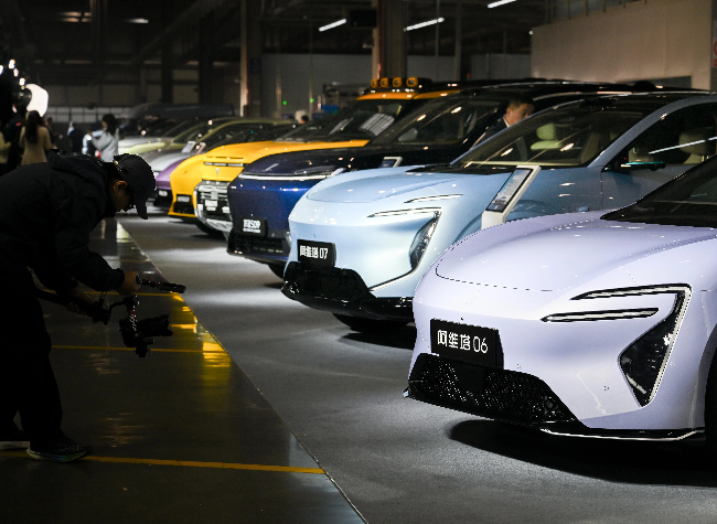 May Sales Boost: Changan Leads NEV Expansion, Seres Maintains Premium Stability