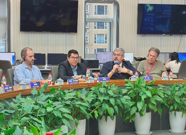 Int'l Experts in Chongqing Link Chinese Modernization to Climate Resilience and Community Governance | Insights