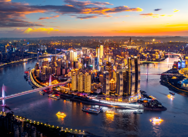 Overseas Chinese Media, Community Leaders Begin Tour in Chongqing Focused on Regional Economic Development