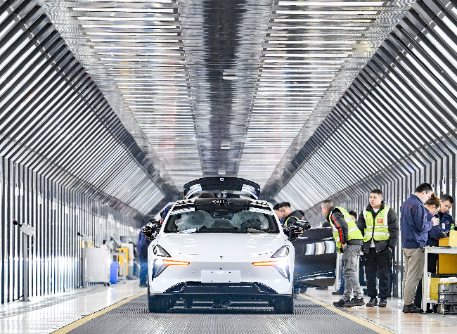 China's Auto Market Takes a New Turn as EV Exports Surpass Gasoline Cars for the First Time