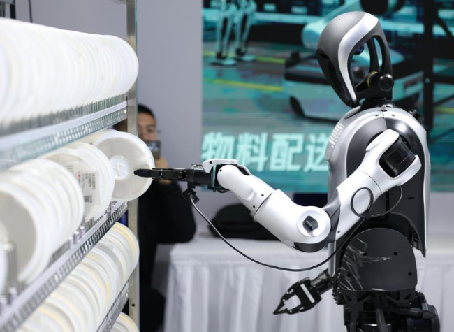 Economic Watch: China's High-Tech Transformation Fuels Global Investors' Bullish Outlook