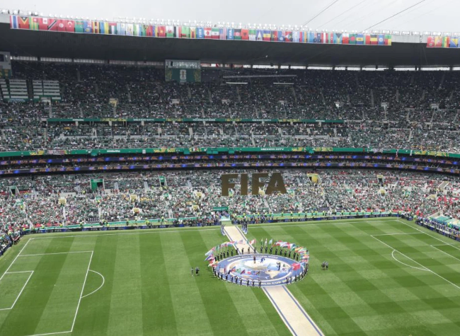 Economic Watch: 5,000 Chairs From East China Support Football Fans at FIFA World Cup