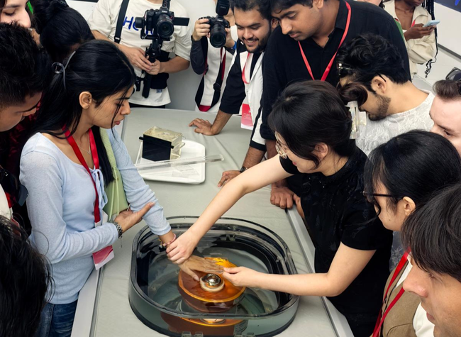 No Scalpel, No Surgery: International Students Explore Chongqing's Breakthrough Focused Ultrasound Technology